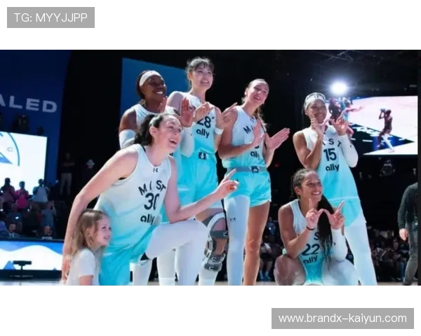 Unrivaled联赛2026赛季开幕，新增两支球队，佩奇·布克尔斯完成首秀